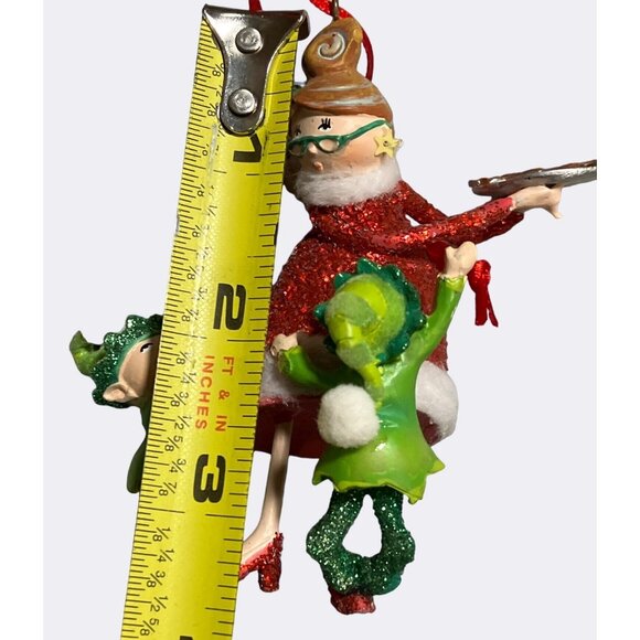 Department 56 "Mrs Clauses' Cookies" Christmas Ornament - Picture 6 of 9